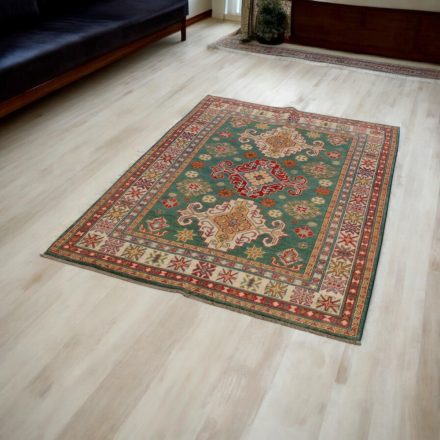 Covor Kazak 122x177 covor oriental lucrat manual