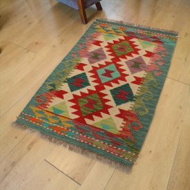 Kilim țesut manual 64x95 Kilim afgan autentic
