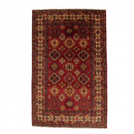 Covor oriental din lână burgundy Kargai 197x309 covor manual pentru living sau dormitor