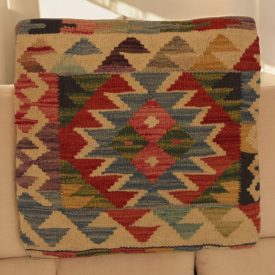 Pernă decorativă Kilim 45x45 față de pernă țesută manual